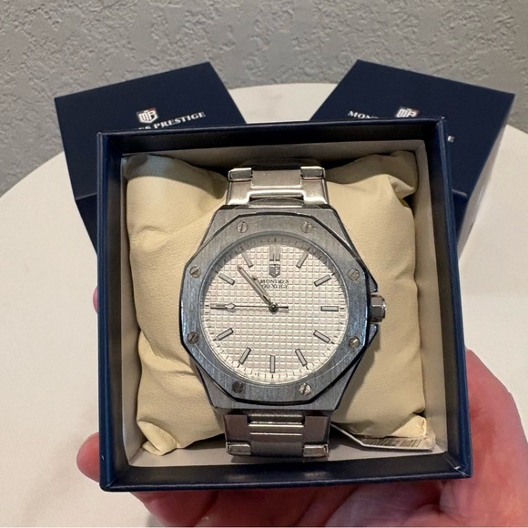 Invicta Montres Prestige Men’s Watch Club 44mm - Picture 2 of 11